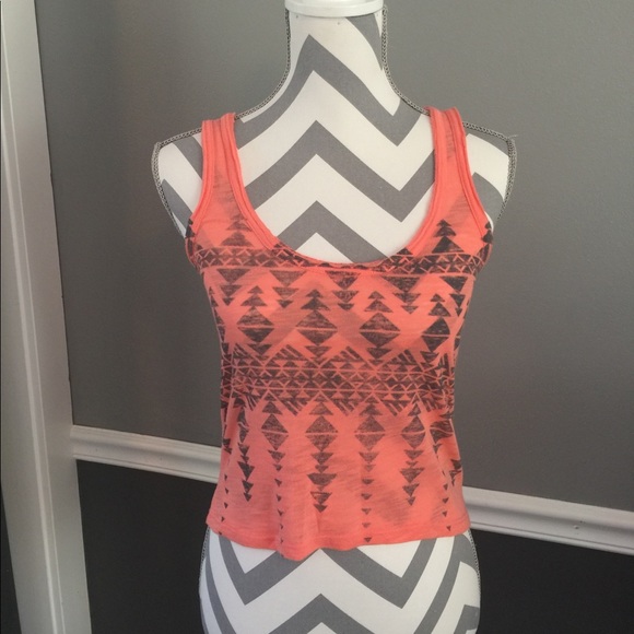 American Eagle Crop Tank - Picture 6 of 9